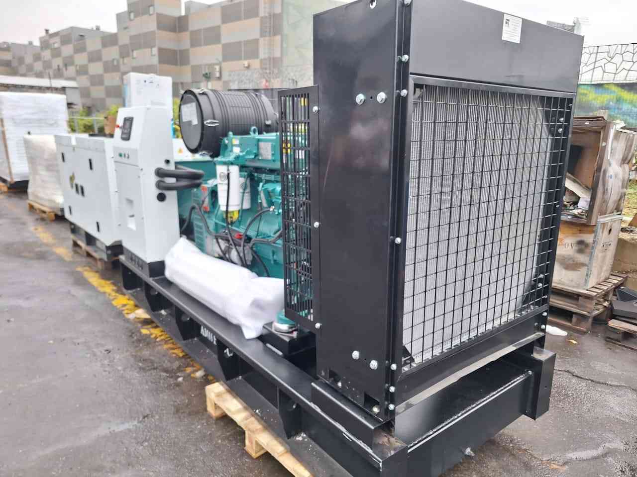 Дизель генератор Амперос АД 400-Т400 Р (Yuchai)