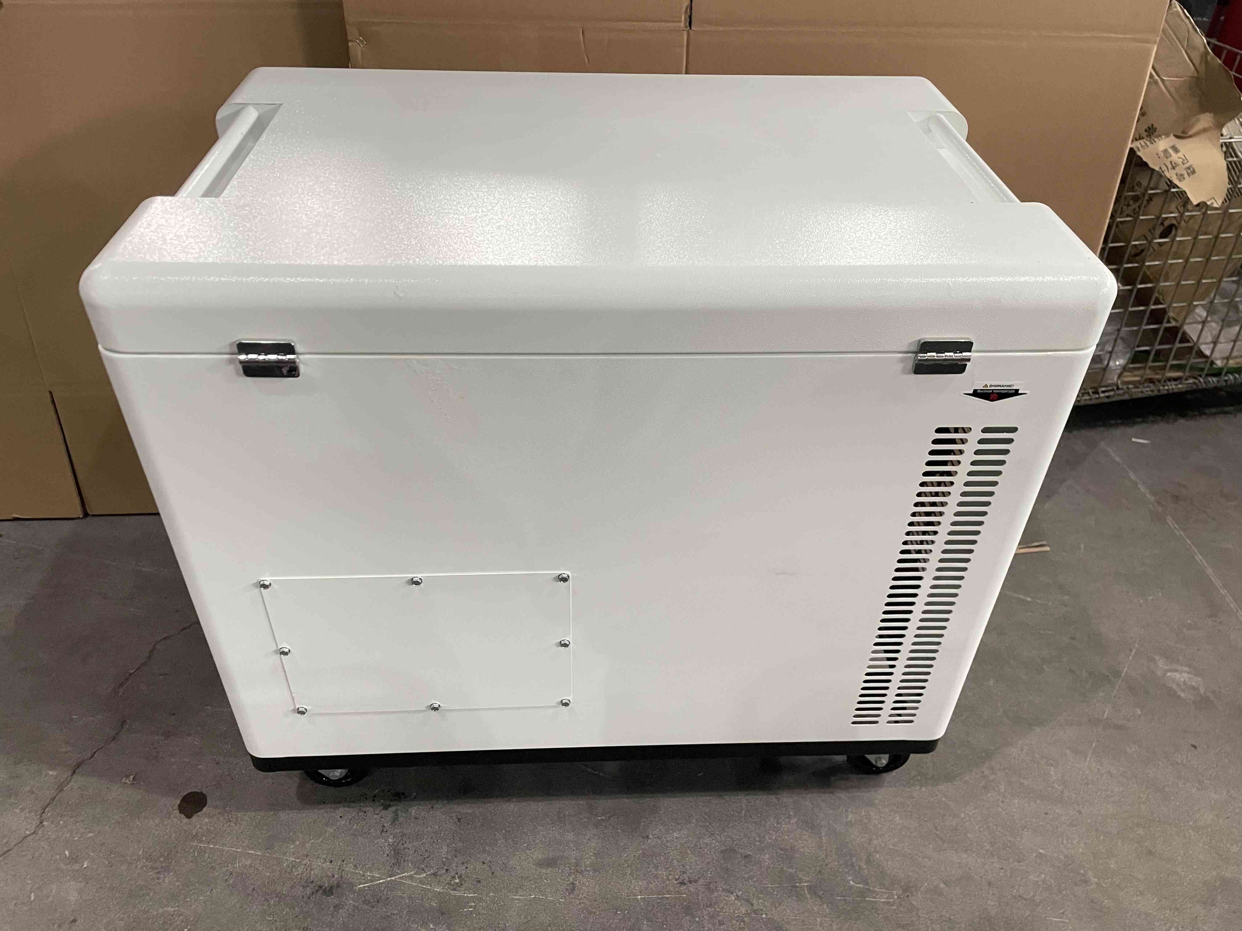 Дизельный генератор Амперос LDG12000S