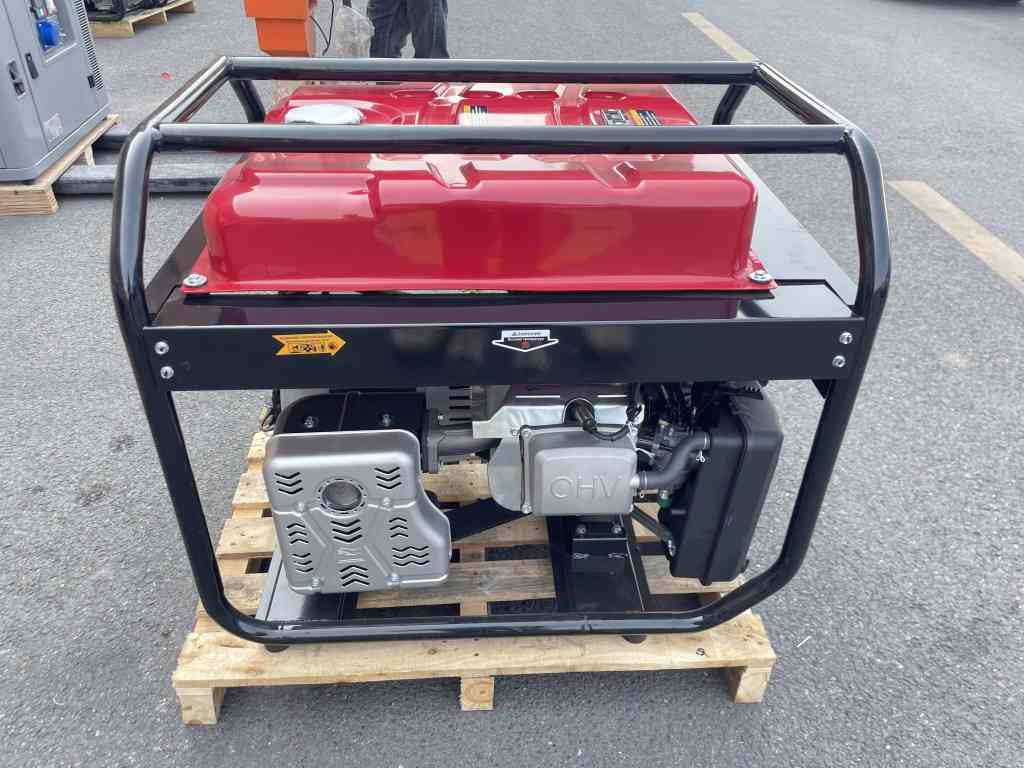 Бензиновый генератор Амперос LT13000E
